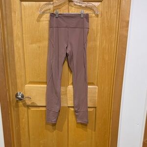 Lululemon High-Waisted Leggings size 4 mauve